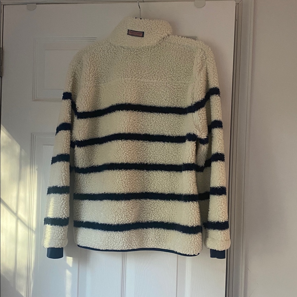 Vineyard Vines Fleece 1/2 Zip With Navy Stripes - Picture 2 of 8